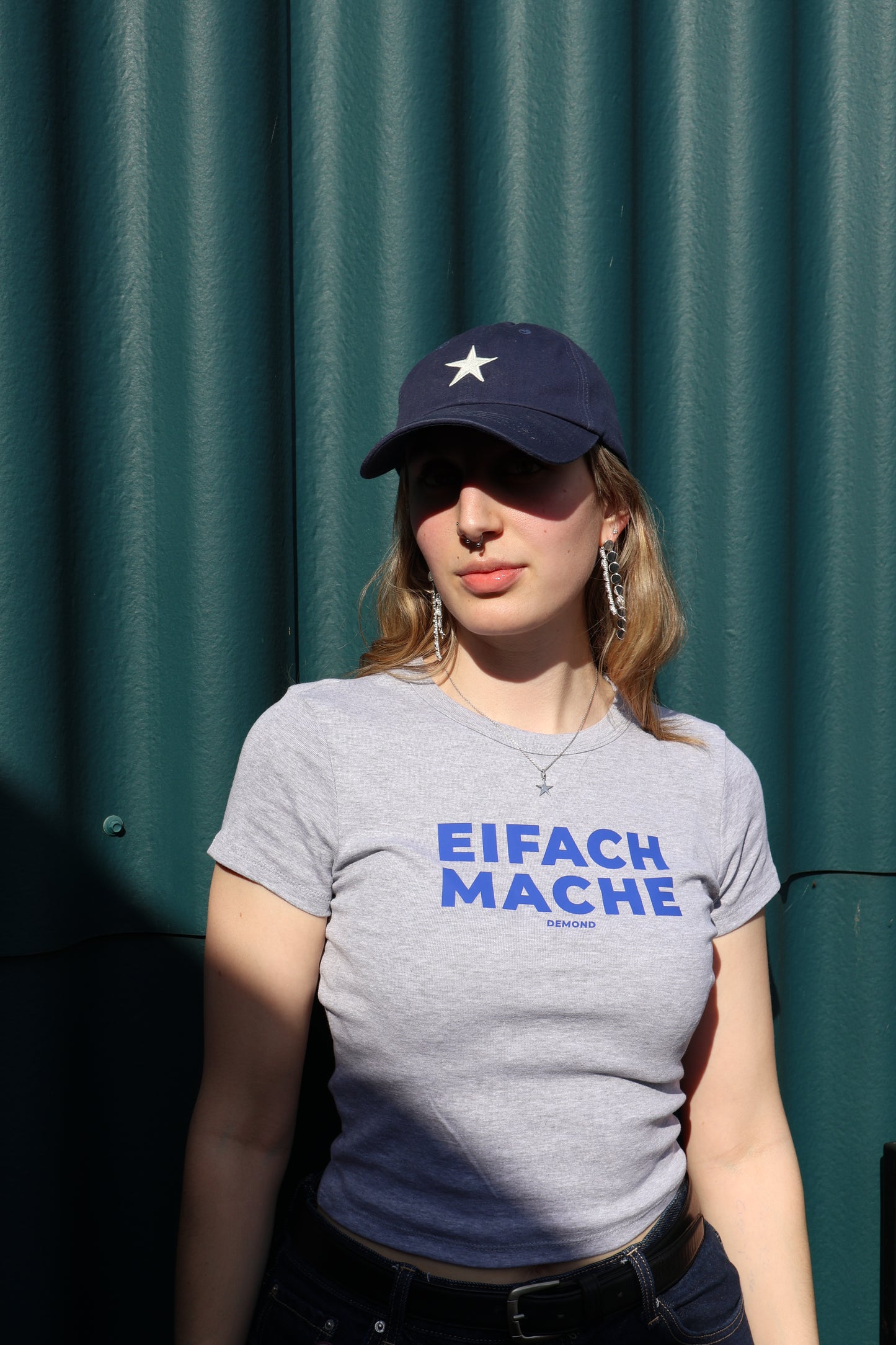 EIFACH MACHE Baby Tee Grau