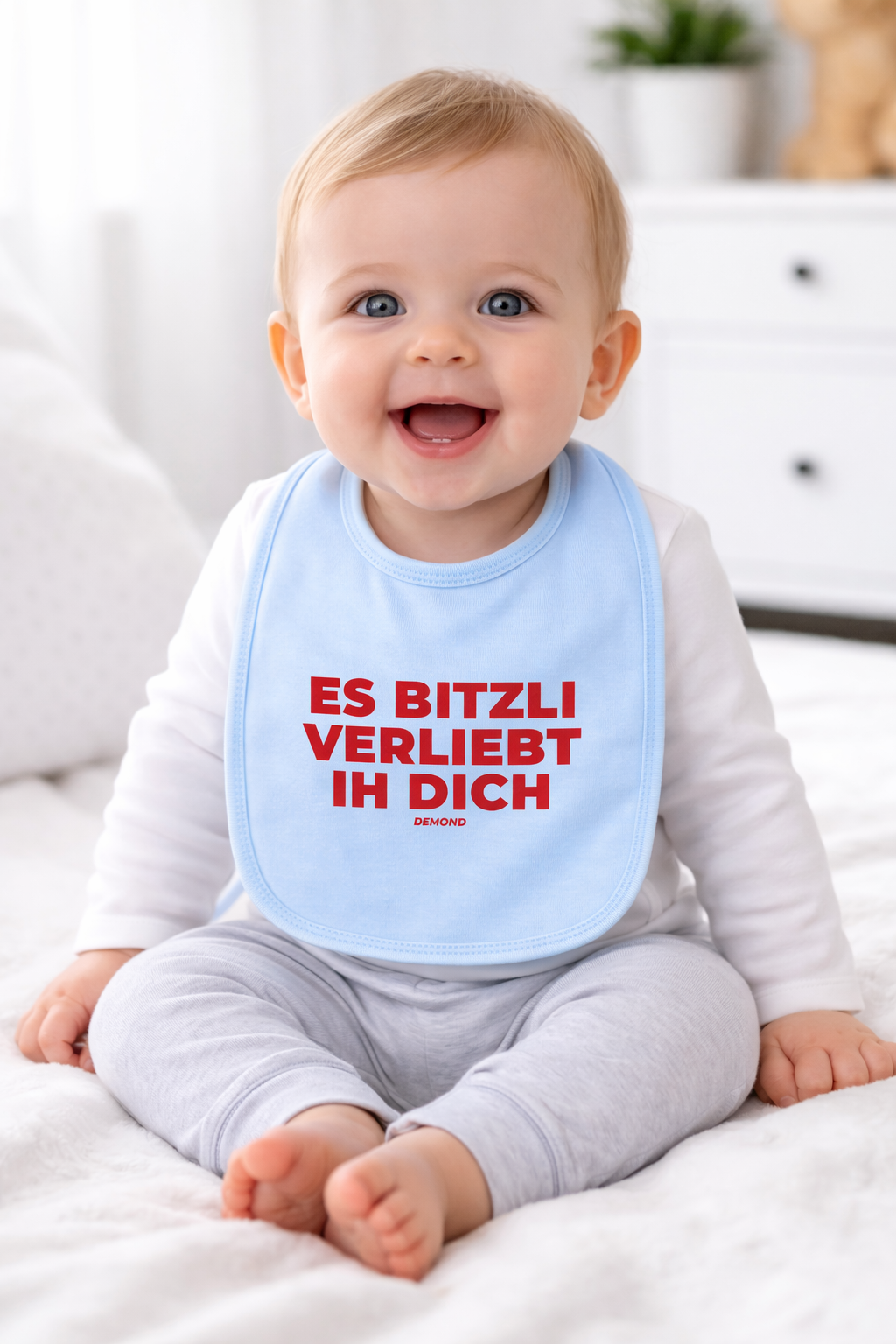 Es bitzli verliebt ih dich Lätzchen Blau