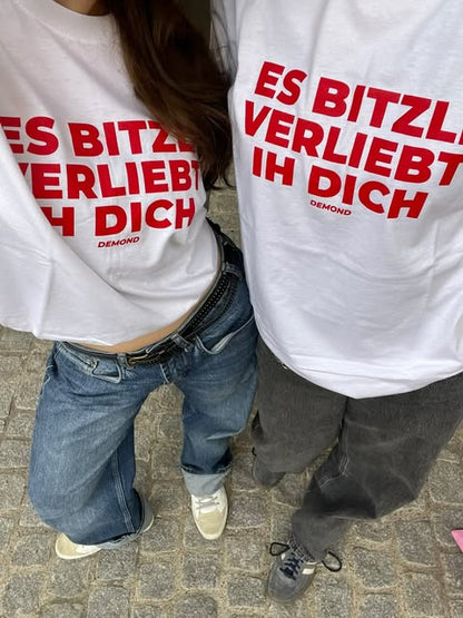 Es bitzli verliebt ih dich T-Shirt