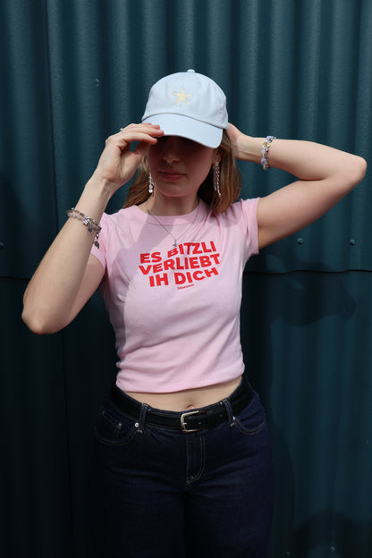 Es bitzli verliebt ih dich Baby Tee Rosa