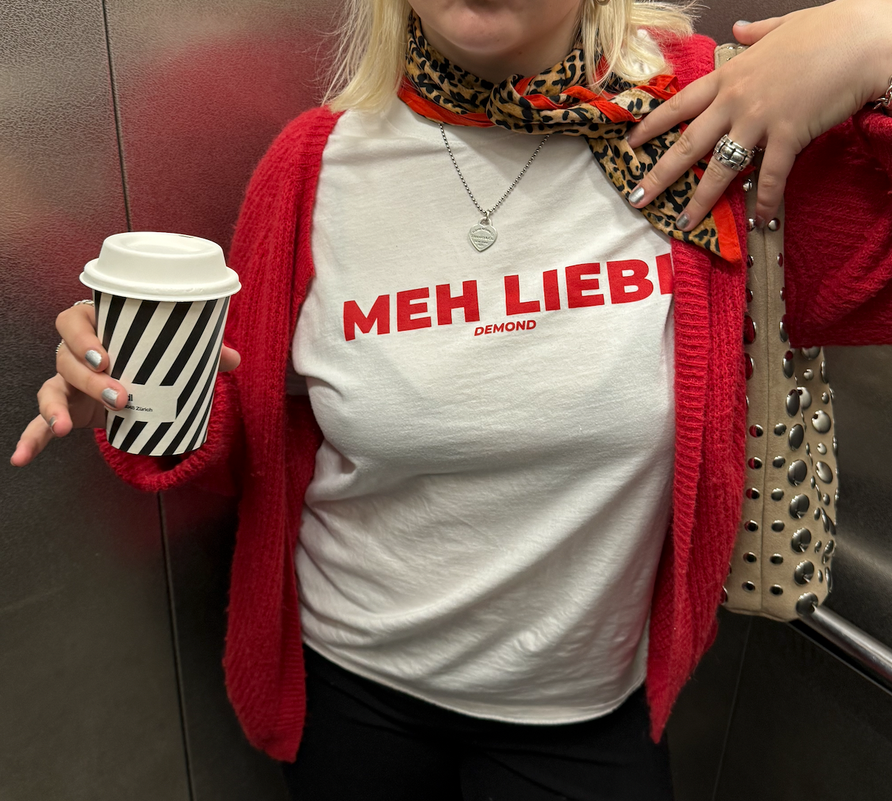 Meh Liebi T-Shirt
